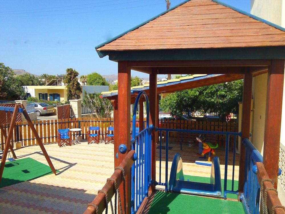 Blue Aegean Hotel & Suites Gouves Esterno foto