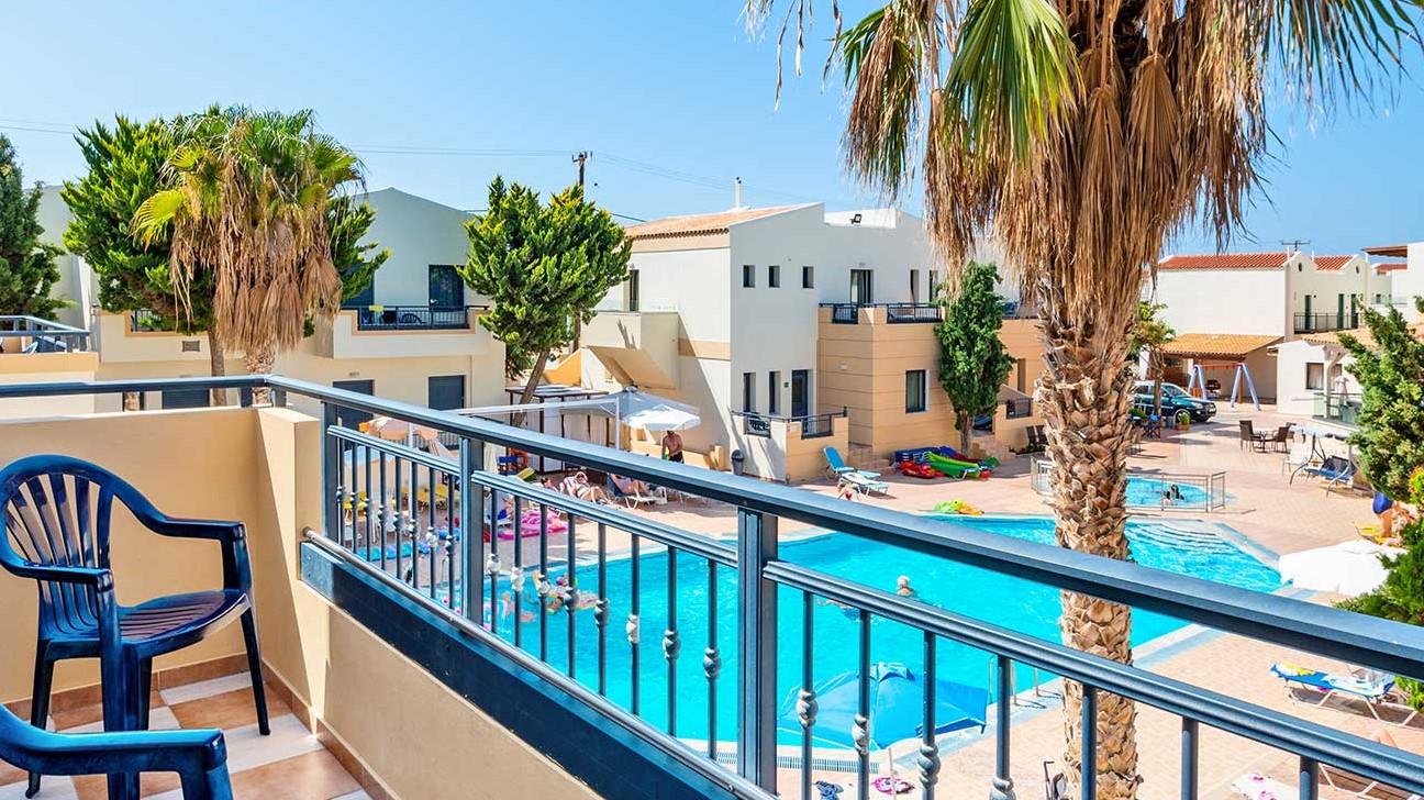Blue Aegean Hotel & Suites Gouves Esterno foto