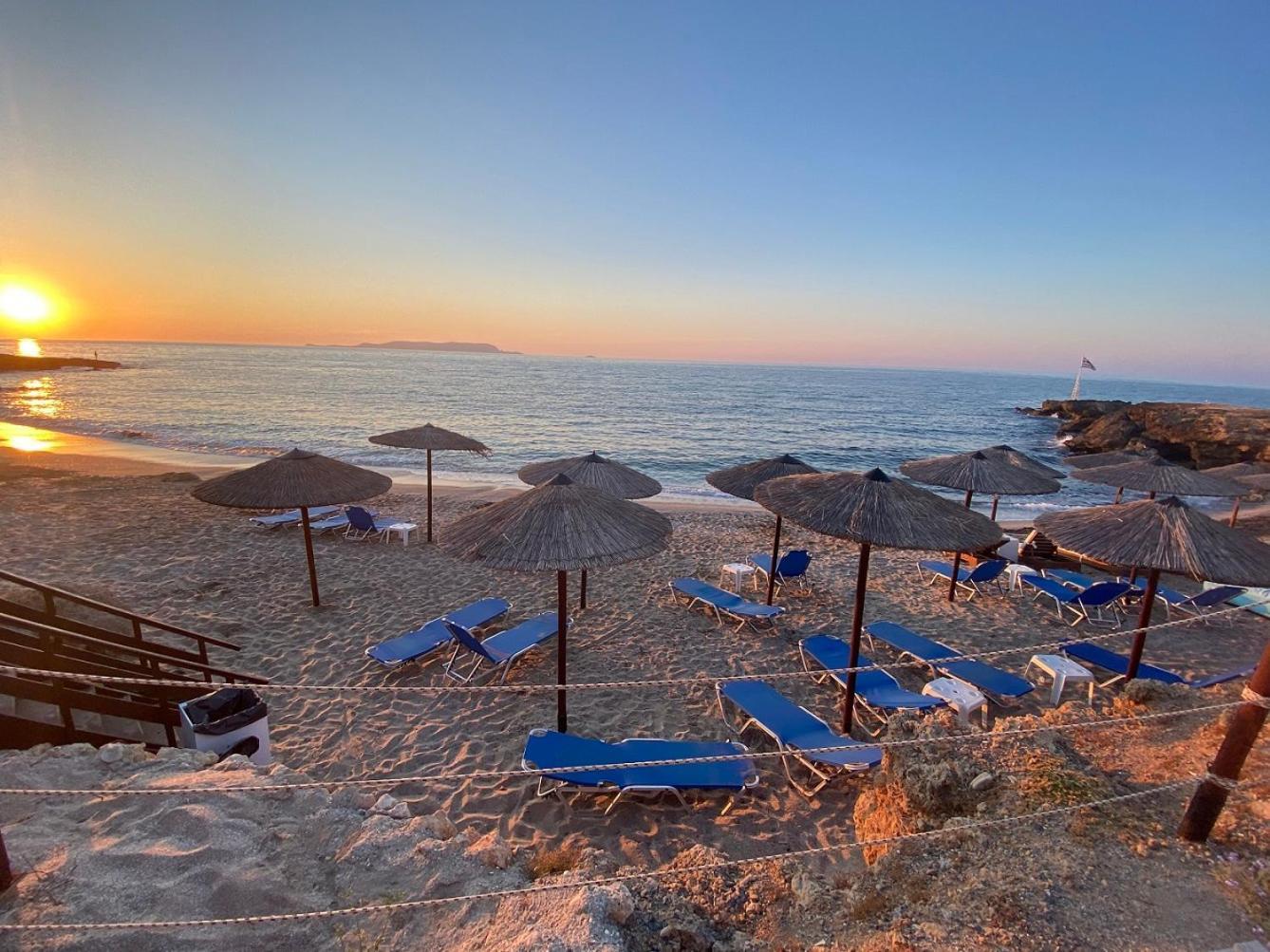 Blue Aegean Hotel & Suites Gouves Esterno foto